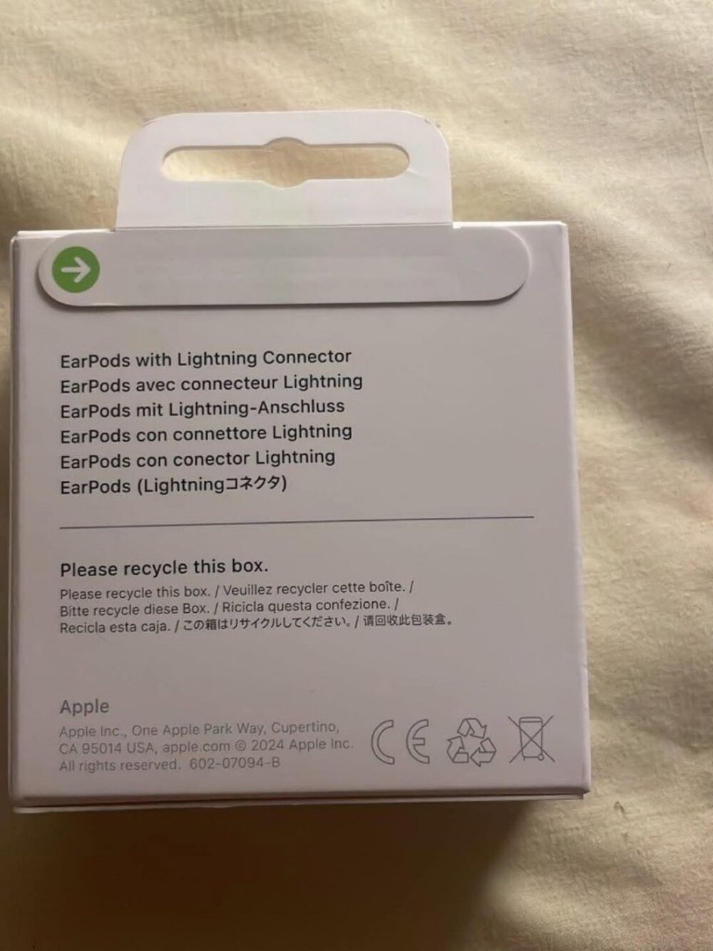 Apple EarPods with Lightning Connector